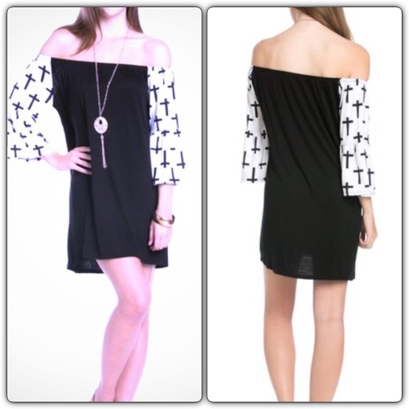 💙 Host Pick  Off the Shoulder Dress - Picture 2 of 5